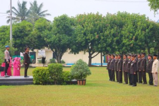 Kapolres Lamteng Berpesan Saat Pimpin Upacara Wisuda Purna Bakti