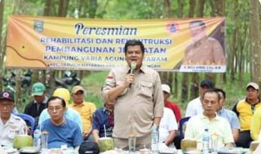 Bupati Musa Ahmad Resmikan Jembatan Rehabilitasi di Variaagung