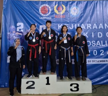Atlet Hapkido SMAN 1 Terusannunyai Borong 3 Medali di Kejurda STKIP Rosalia Cup 1 Metro