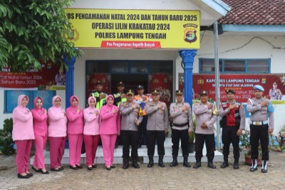 Bentuk Kepedulian Pimpinan, Kapolres Lamteng Bersama Ibu Ketua Bhayangkari Kunjungi Pospam dan Posyan Ops Lilin Krakatau 2024