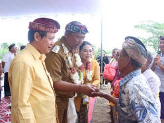 Wabup Lamteng I Komang Koheri Hadiri Upacara Melasti Jelang Hari Raya Nyepi 2025 di Kecamatan Trimurjo