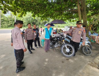 Ciptakan Rasa Aman Warga, Sat Binmas Polres Lamteng Giatkan Patroli Dialogis