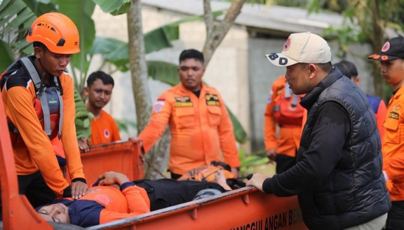 Tim Satgas BPBD Lamteng Selamatkan “Korban Tenggelam” di Irigasi Totokaton