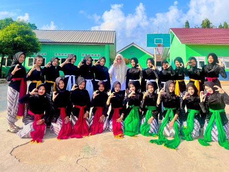 Team Tari Candradipa SMPN 1 Seputihagung Siap Berprestasi di Panggung Daerah Provinsi Lampung