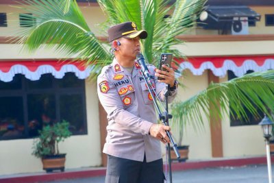 Tingkatkan Pelayanan Masyarakat, Wakapolres Lamteng Sosialisasikan Aplikasi SIGER Presisi Bagi Personel