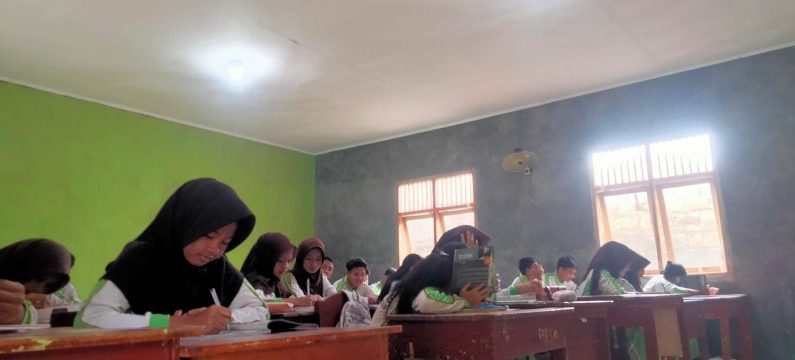 Sesuai Juknis, SMPN 3 Terbanggibesar Realisasikan Dana BOS 2025